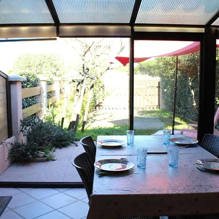 Pavillon 2 Pieces Pn300-a16 Villa